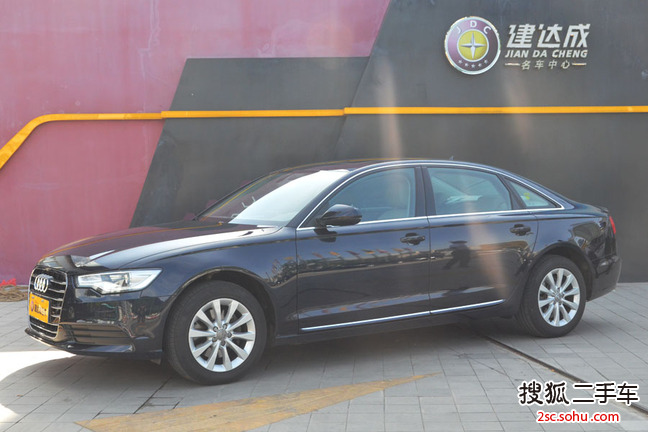 奥迪A6L2012款30 FSI 舒适型(2.5L)