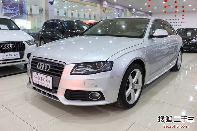 奥迪A4L2012款2.0TFSI 标准型