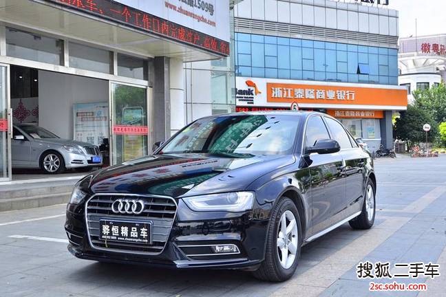 奥迪A4L2013款35 TFSI 自动舒适型