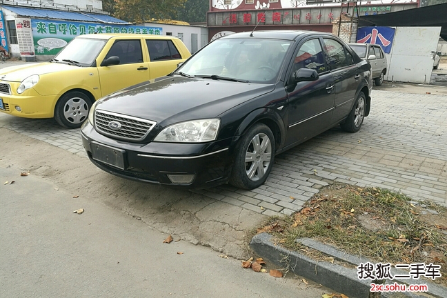 福特蒙迪欧2004款2.0 Ghia-X