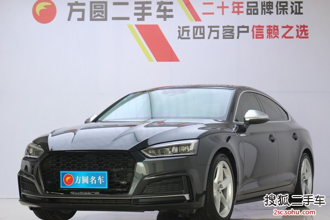 奥迪A5掀背2019款40 TFSI 时尚型