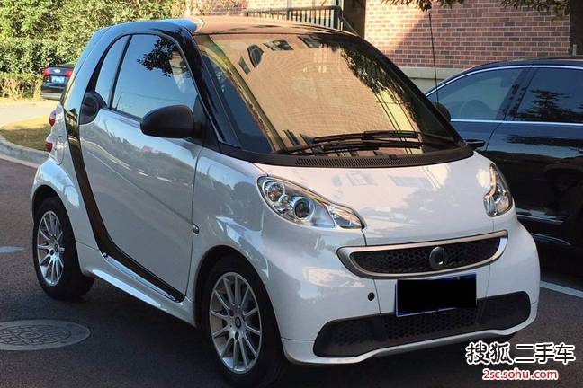 smartfortwo2013款1.0 MHD 新年特别版