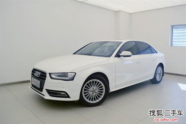 奥迪A4L2015款35 TFSI 自动技术型