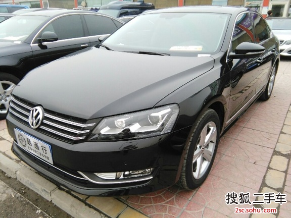 大众帕萨特2014款1.8TSI DSG 30周年纪念版