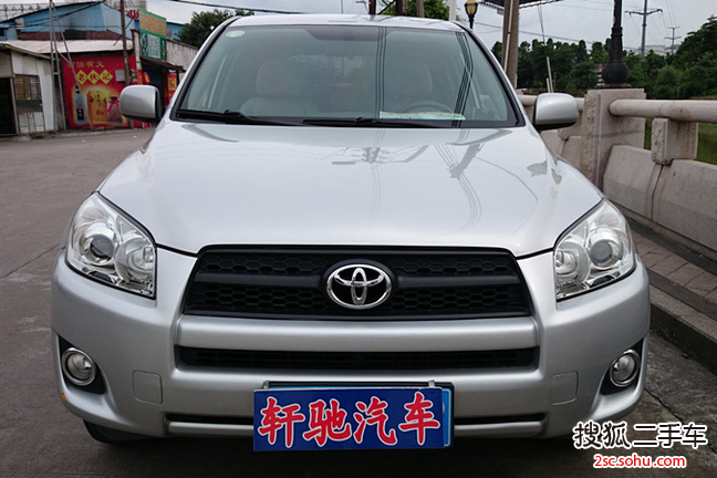 丰田RAV42010款2.0L 自动豪华升级版