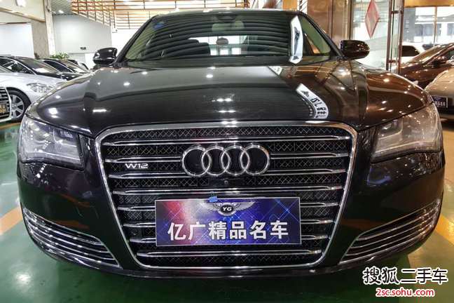 奥迪A8L2011款3.0TFSI low quattro 豪华型