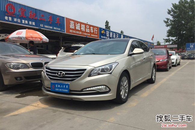 现代名图2014款1.8L 自动智能型