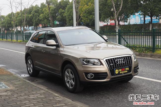 奥迪Q52011款2.0TFSI 技术型