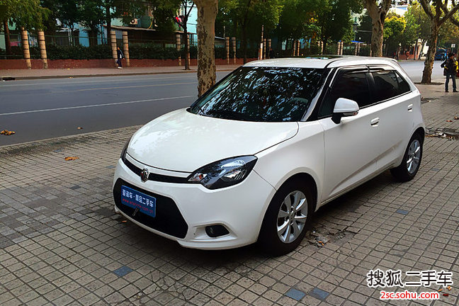 MG32011款1.5L 自动 精英版