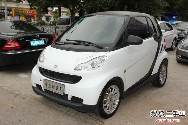 smartfortwo2011款1.0L MHD 硬顶标准版