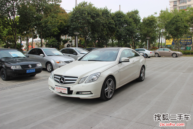 奔驰E级双门2012款E260 coupe