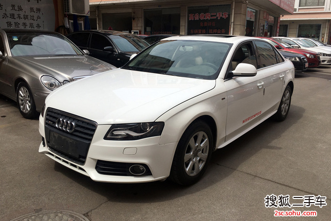 奥迪A4L2009款2.0TFSI 舒适型