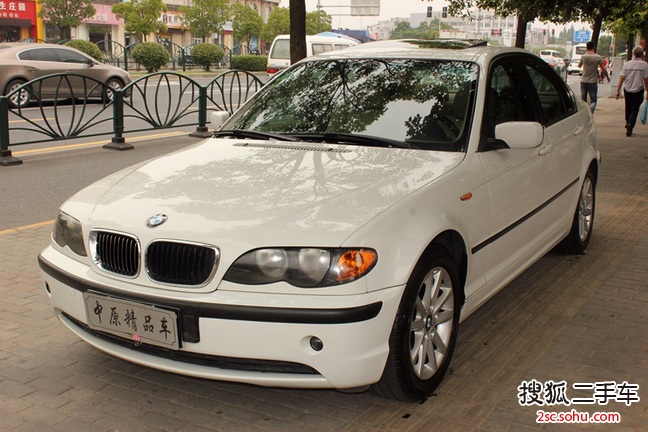 宝马3系2004款325i