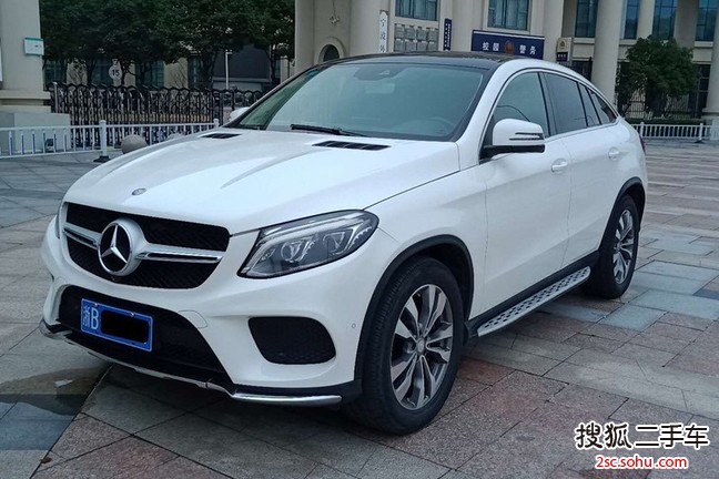 奔驰GLE轿跑SUV2017款400 4MATIC 轿跑SUV