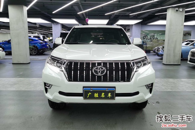 丰田普拉多2019款3.5L 自动TX-L尊享版后挂备胎