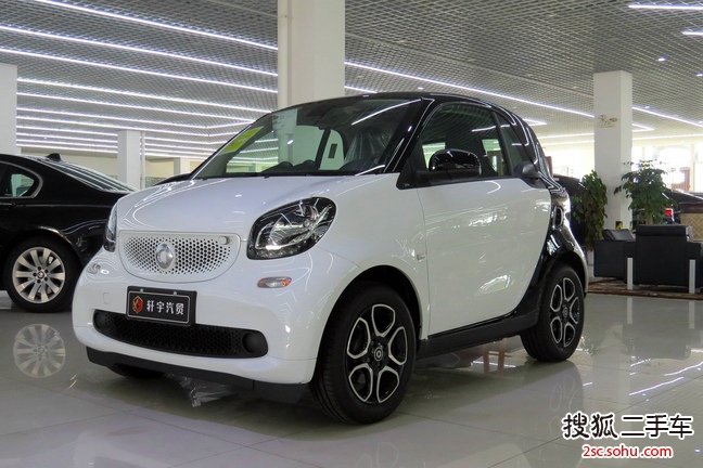 smartfortwo2016款0.9T 硬顶先锋版