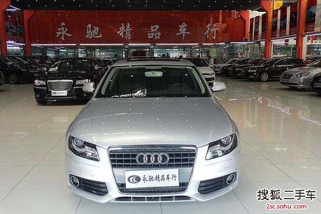 奥迪A4L2010款2.0TFSI 技术型