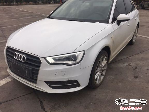 奥迪A3 Sportback2016款35 TFSI 自动风尚型