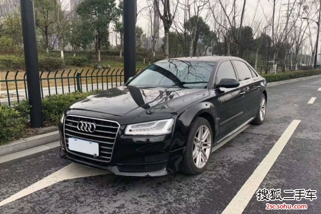 奥迪A8L2014款45 TFSI quattro豪华型