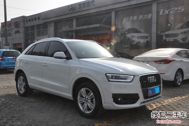 奥迪Q32015款35 TFSI quattro 舒适型