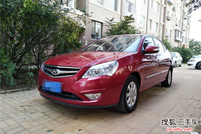 现代悦动2011款1.6L 手动豪华型