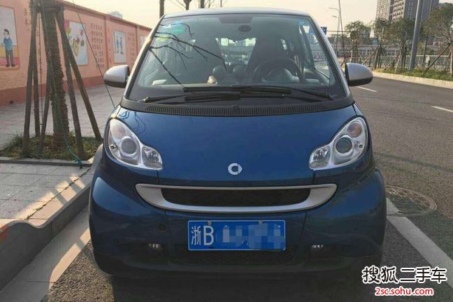 smartfortwo2009款coupe 1.0L Style版