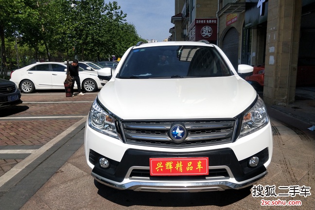 东风启辰T702015款2.0L CVT睿行版