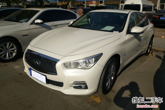 英菲尼迪Q50L2015款2.0T 舒适版