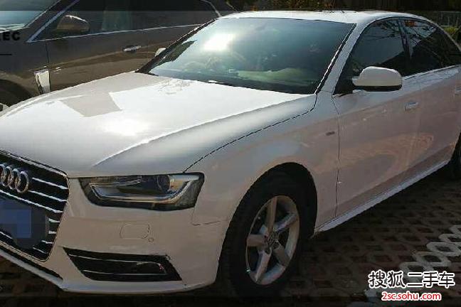 奥迪A4L2013款35 TFSI 自动舒适型