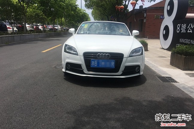 奥迪TT敞篷2013款TT Roadster 2.0TFSI