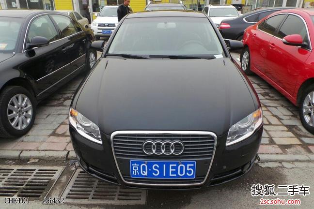 奥迪A4L2009款2.0TFSI 豪华型