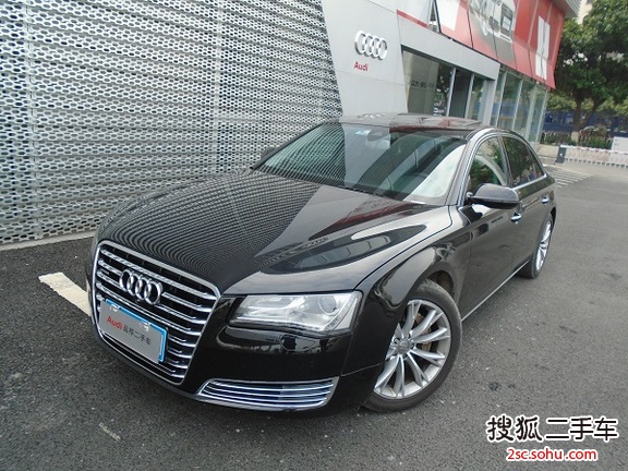 奥迪A8L2013款50 TFSI quattro豪华型