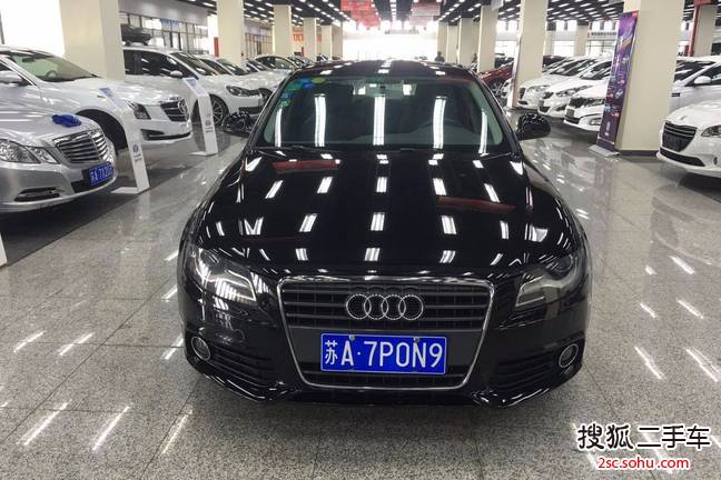 奥迪A4L2010款2.0TFSI 舒适型