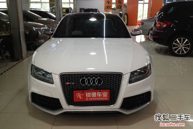 奥迪A5双门2010款2.0TFSI 风尚版