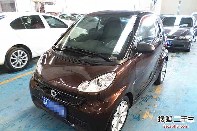 smartfortwo2013款1.0 MHD 硬顶巧克力特别版