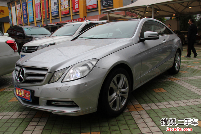 奔驰E级双门2010款E350 coupe