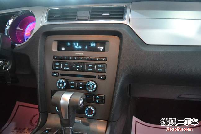 Mustang20123.7L V6Զ