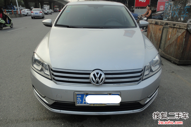 大众迈腾2012款2.0TSI DSG 尊贵型