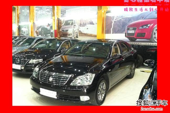 丰田皇冠2008款2.5L Royal 特别导航版