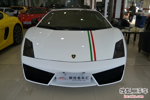 兰博基尼盖拉多2011款LP550-2 Tricolore