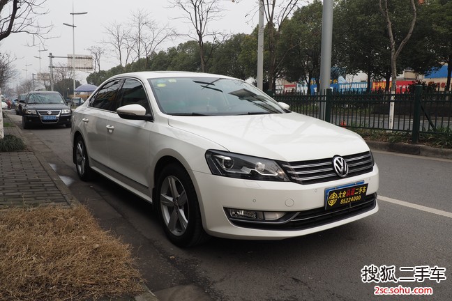 大众帕萨特2013款1.8TSI DSG御尊版