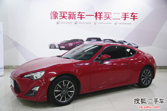 丰田862013款2.0L 豪华自动版