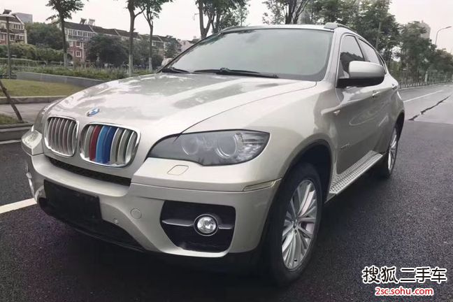 宝马X62011款xDrive35i