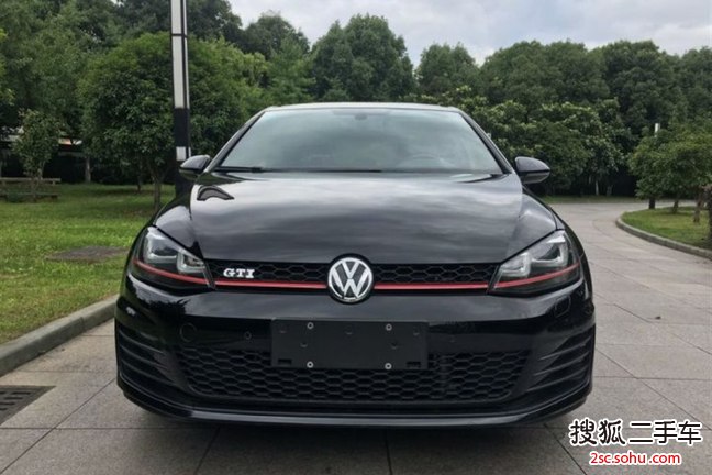 大众高尔夫GTI2016款2.0TSI GTI