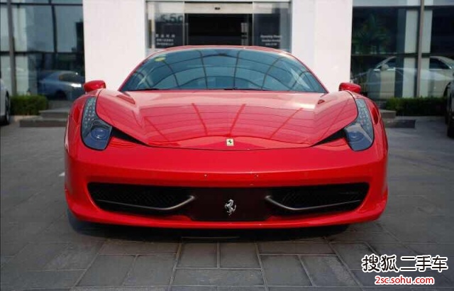 法拉利4582011款4.5L Italia