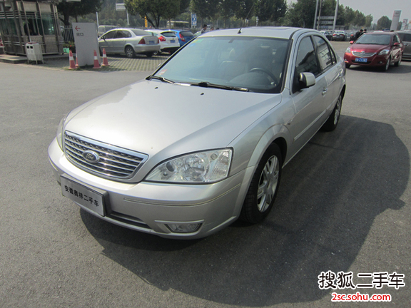 福特蒙迪欧2004款04款 2.0 Ghia-X 自动