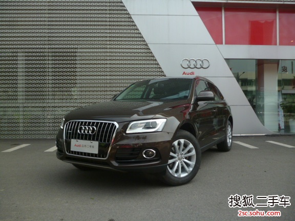 奥迪Q52015款40 TFSI 技术型