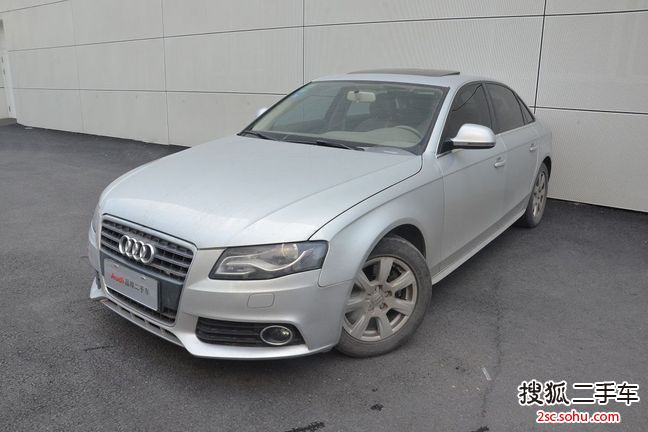 奥迪A4L2010款2.0TFSI 舒适型