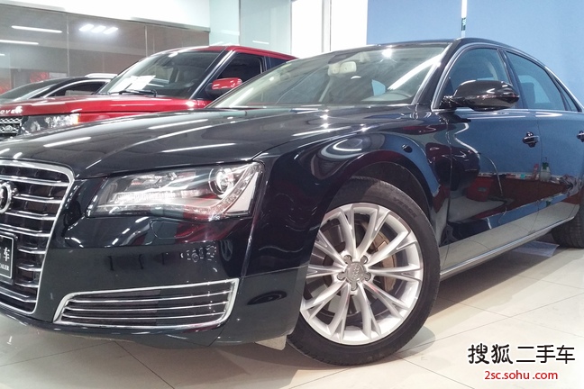 奥迪A8L2014款45 TFSI quattro豪华型