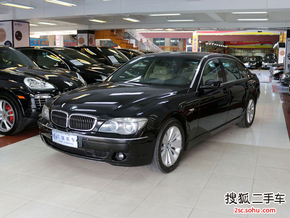 宝马7系2005款740Li